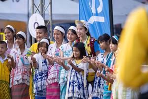 BIB: 
                            <button type="button" onclick="openModal(13717275)" class="btn btn-primary btn-sm float-right btn-popup" data-toggle="modal" data-target=".modal-high-quality">
                        <i class="fas fa-shopping-cart"></i> Add to Cart
                    </button>
                                            <button type="button" onclick="isThisMe(13717275, true)" class="btn btn-success btn-sm float-right btn-popup btn-isme hidden" data-toggle="tooltip" data-placement="bottom" title="นี่คือรูปของคุณใช่ไหม คลิกที่นี่เพื่อเอาเข้าอัลบั้ม">
                        <i class="fas fa-plus"></i> Add to album
                    </button>
                    <button type="button" onclick="isThisMe(13717275, false)" class="btn btn-warning btn-sm float-right btn-popup btn-isnotme hidden">
                        <i class="fas fa-ban"></i> Remove from album
                    </button>